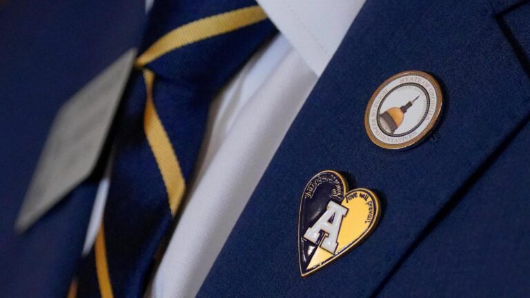 Georgia lawmakers won't seek student database after deadly high school shooting