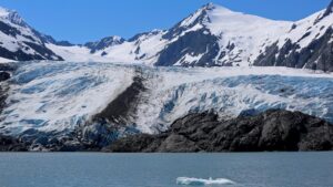 Avalanche buries at least 3 skiers near Anchorage,…