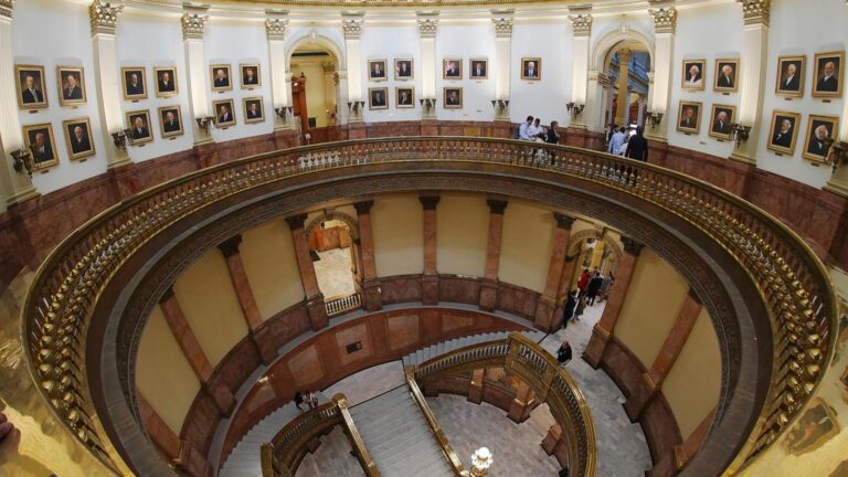 A new Trump portrait for Colorado's Capitol could take time after one he disliked was removed