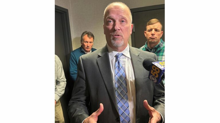 The year's first major political test in Wisconsin becomes a referendum on Elon Musk