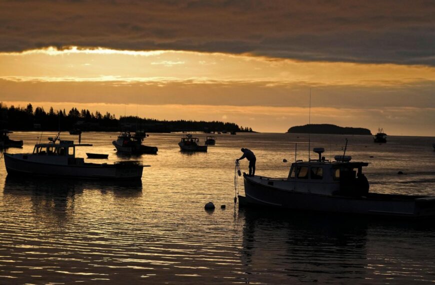 Trump budget would cut ocean data and leave boaters, anglers and forecasters scrambling for info