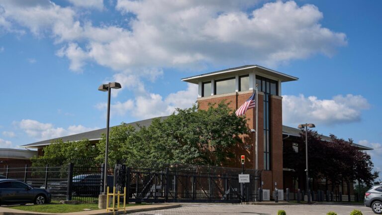 Authorities arrest over 100 people on Tennessee roads in support of Trump's deportation plan