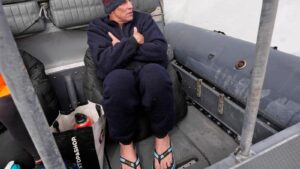 Swimmer nears Martha’s Vineyard loop ahead of ‘Jaws’&hellip;