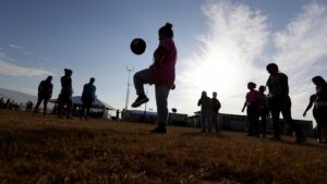 Suit challenges new rules on children in federal…