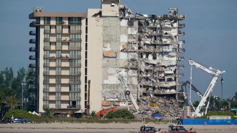 Investigation into Florida condo collapse is expected to finish in 2026