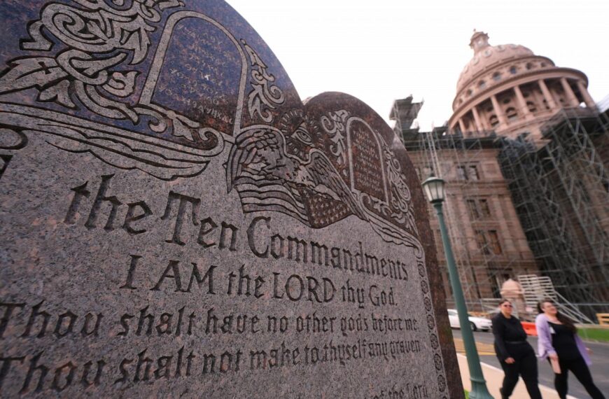 Texas law will require Ten Commandments to be…