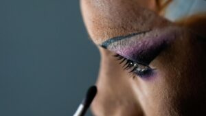 Photos of drag queens preparing to attend ‘Les&hellip;