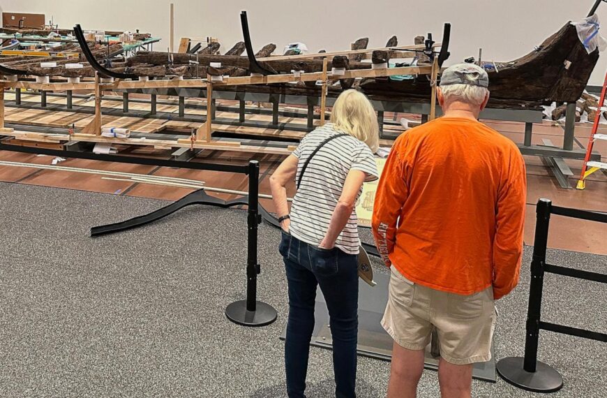 A Revolutionary War-era boat is being painstakingly rebuilt after centuries buried beneath Manhattan