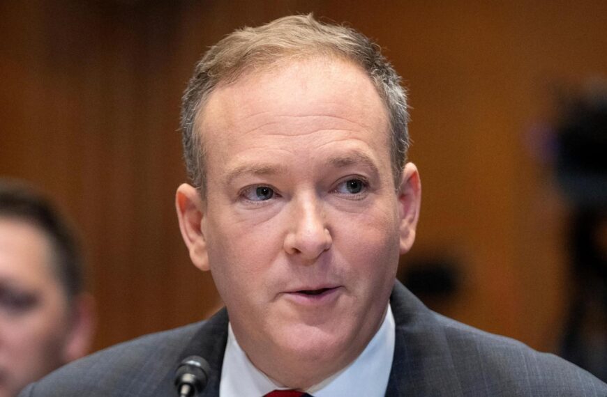 Trump EPA moves to repeal climate rules that…