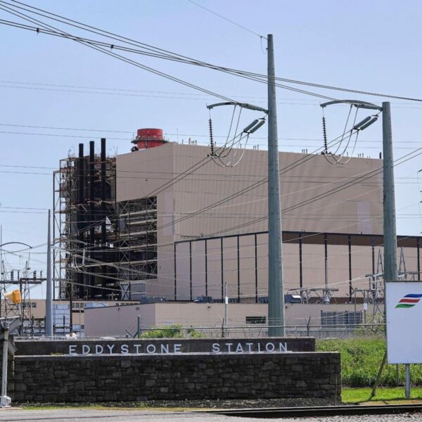 To avoid blackouts, Trump admin keeps another aging&hellip;