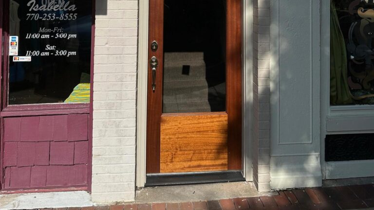 Federal officials say Georgia Republican was running a $140 million Ponzi scheme