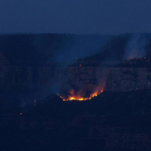 Crews struggle to contain wildfire on the North&hellip;