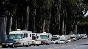 San Francisco to ban homeless people from living…