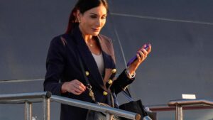 More Trump administration figures who met Laura Loomer’s…