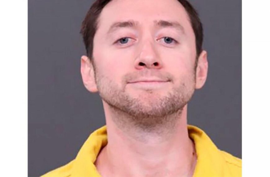 Man accused of beheading father and posting video of his severed head to stand trial