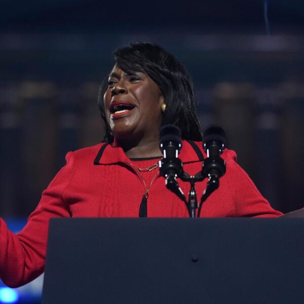 Philadelphia city workers strike after contract talks fail