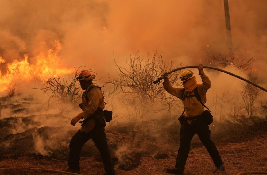 Colorado prison evacuated as wildfire grows into one of largest in state history