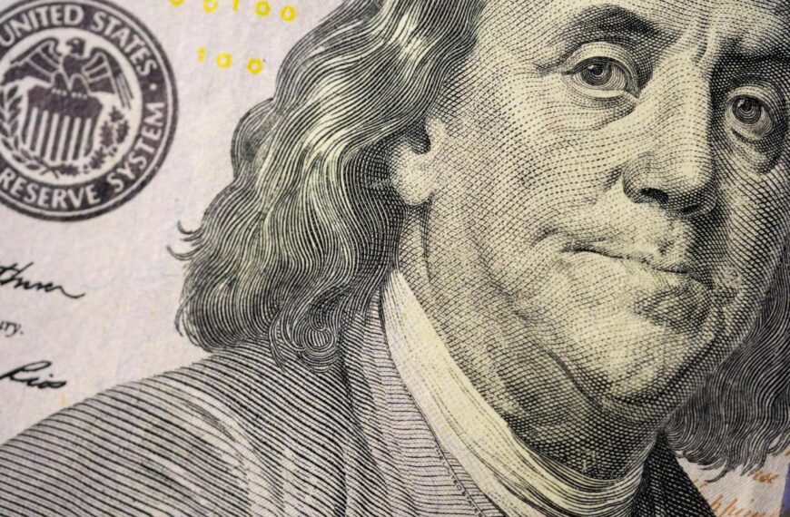 All the ways Republicans want to honor Trump, from the $100 bill to Mount Rushmore