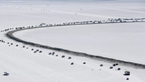 Driver trying to set record at Utah’s Bonneville…