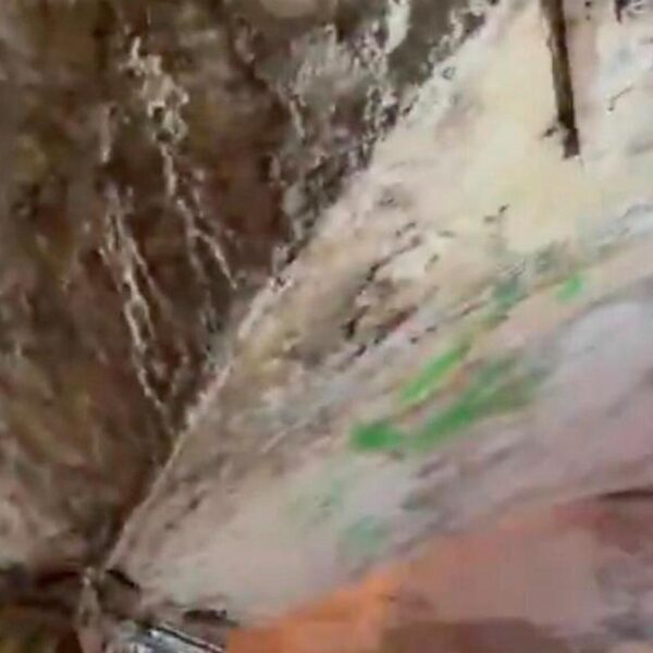 Flames and smoke force passengers to flee New&hellip;