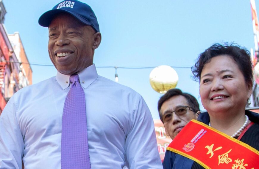 Reporter says former aide to New York City Mayor Eric Adams gave her a chip bag filled with cash
