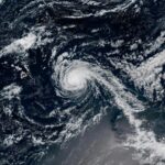 Hurricane Kiko is weakening on a forecast path expected to take it north of Hawaii