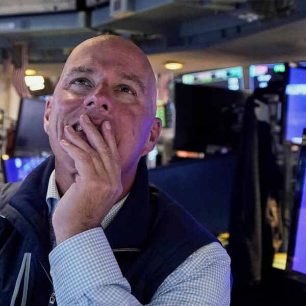 Global shares trade mixed as markets eye Fed&hellip;