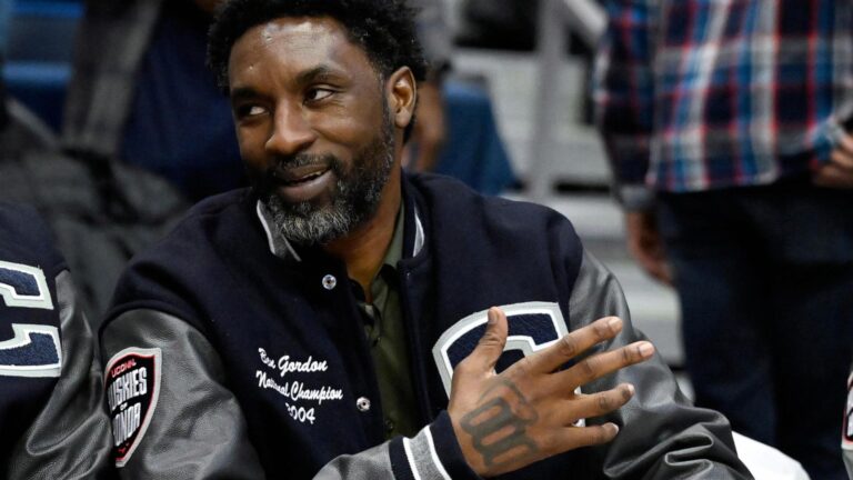 Charges dropped against ex-NBA guard Ben Gordon, arrested after juice shop disturbance