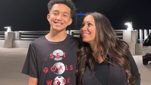 Parents of teens who died by suicide after…