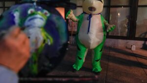 How inflatable costumes ballooned at anti-Trump rallies due&hellip;