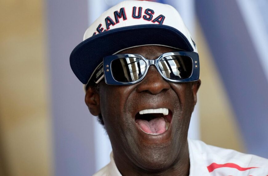 Flavor Flav gives bobsled and skeleton a try, joins Olympic team as official hype man