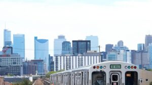 Trump pauses $2.1B for Chicago infrastructure projects, leveraging&hellip;