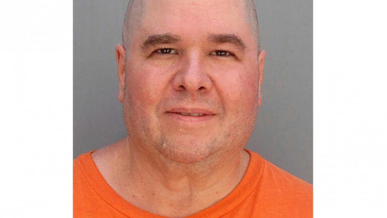 Arizona set to execute a man who killed 4 members of a Phoenix family in 1993