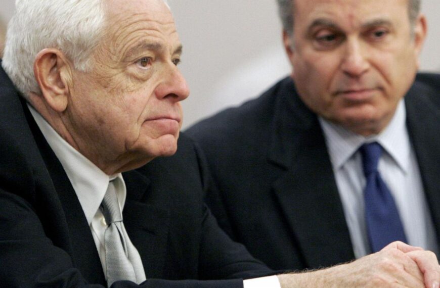 Class-action lawyer Stan Chesley dies in Ohio