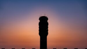 Reported threat halts flights at Washington’s Reagan airport…