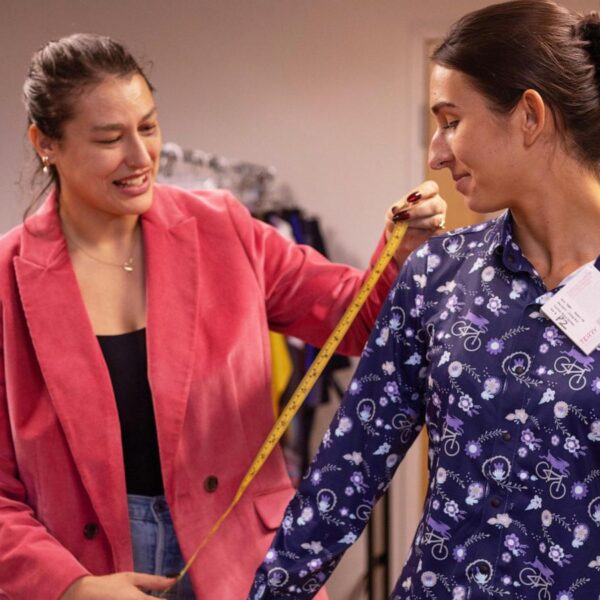 A Vermont cycling apparel company is trying to…