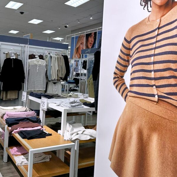 National Retail Federation predicts first $1 trillion holiday&hellip;