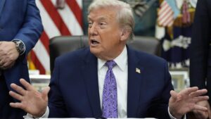 Thai, Cambodian leaders agree to renew ceasefire after…