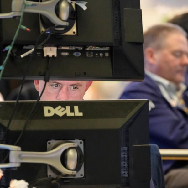 Wall Street ticks lower in light trading ahead&hellip;