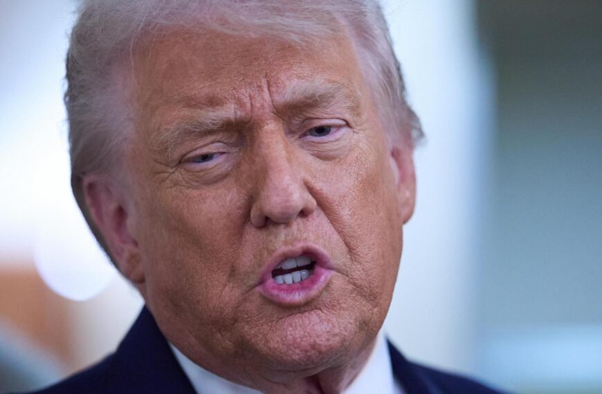 Trump threatens to hike South Korean tariffs to 25% over inaction on trade deal