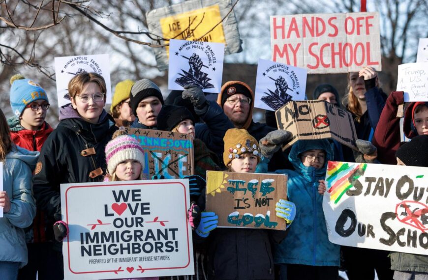 Minneapolis schools will offer remote learning amid federal immigration enforcement