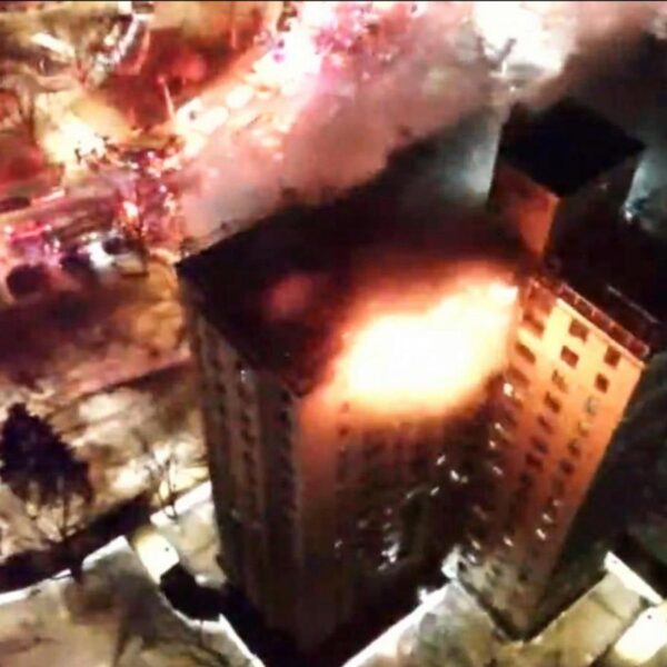 Firefighters battle blaze on top floors of Bronx&hellip;