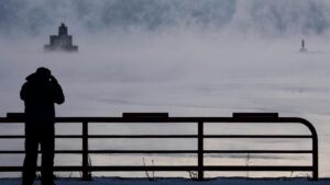 Texas and Oklahoma brace for snow and ice&hellip;