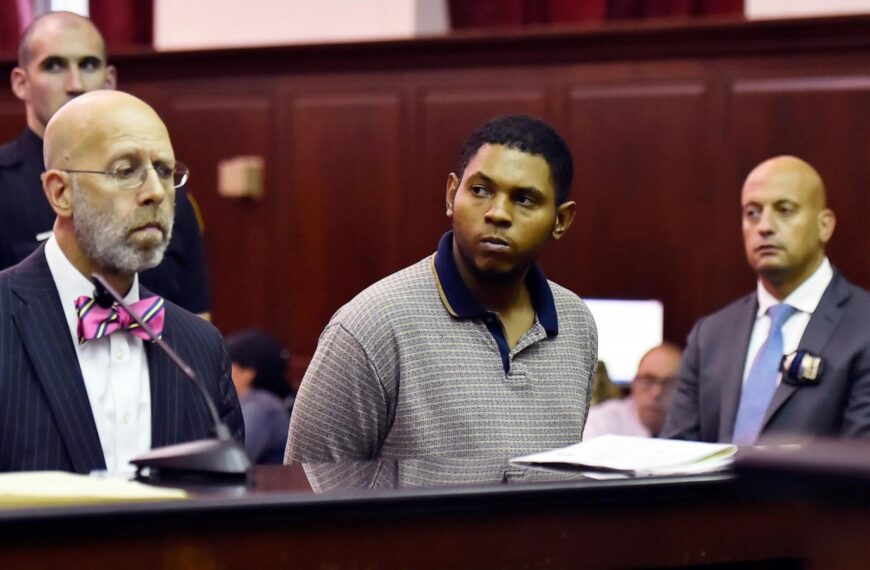 Man who beat people to death on NYC streets heard voices telling him to kill: Lawyer