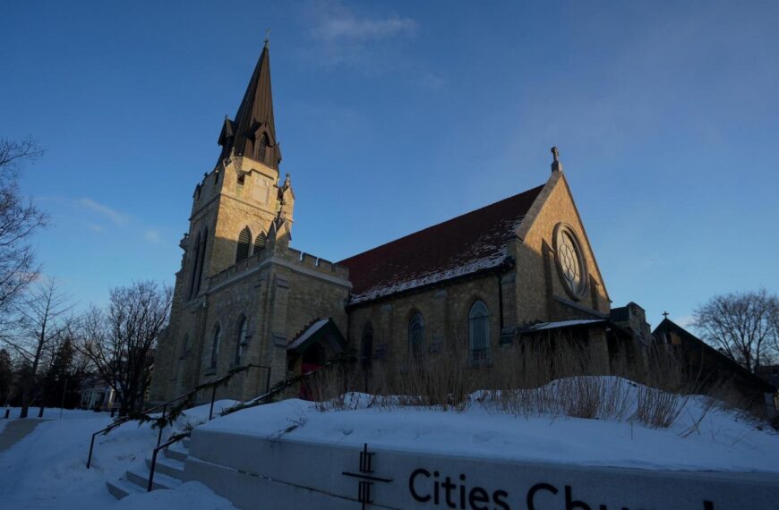 Christian leaders urge protecting worshippers’ rights after protesters interrupt service