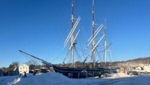 Mystic Seaport workers dig out historic whaling ship&hellip;
