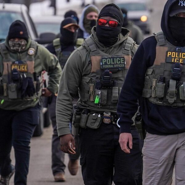 Hard hats and dummy plates: Reports of ICE&hellip;