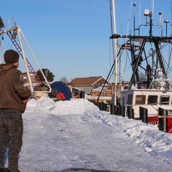Coast Guard identifies victims, begins investigating fishing boat’s&hellip;