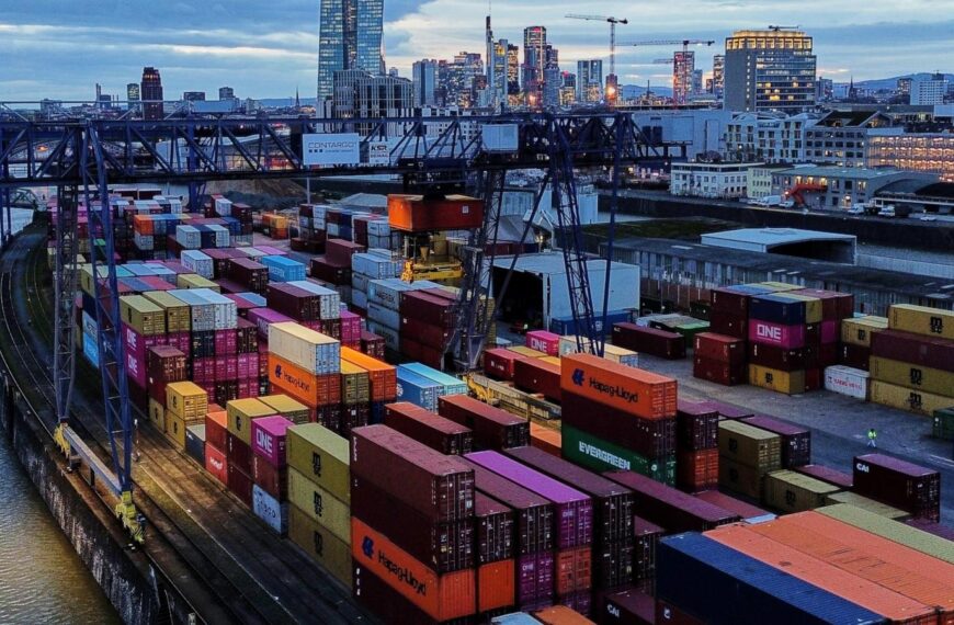 Judge rules companies are entitled to refunds for Trump tariffs overturned by the Supreme Court