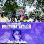 Judge dismisses charges against ex-officers who crafted Breonna Taylor warrant